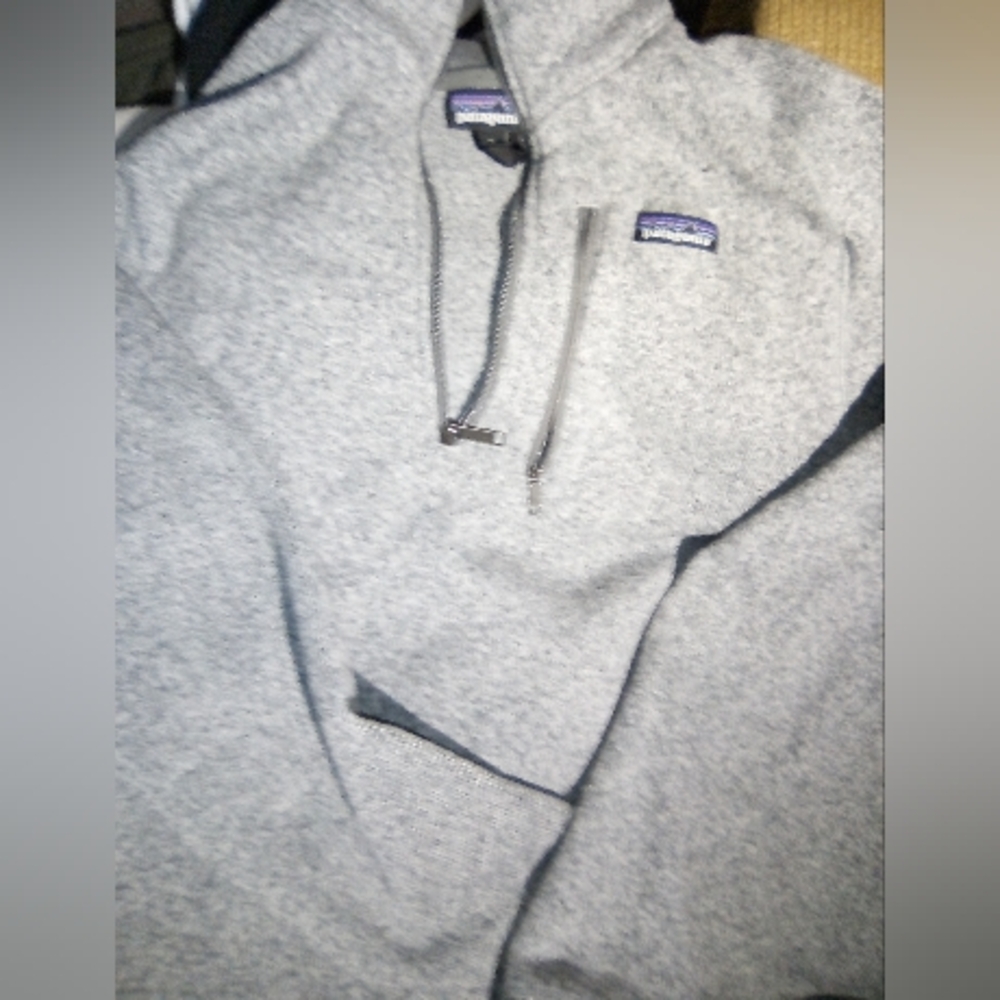 Patagonia sweater/ fleece